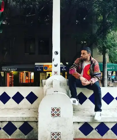 photo by web.facebook.com