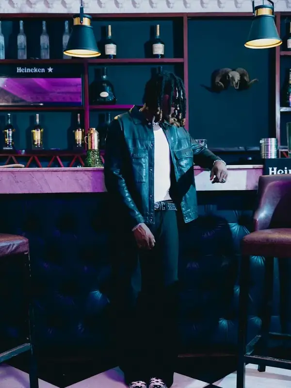 photo by web.facebook.com