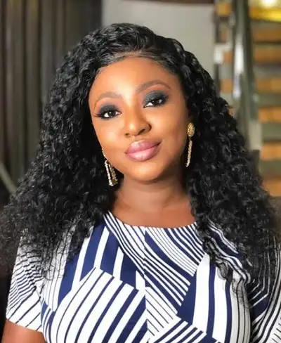 Stella Dimoko Korkus.com