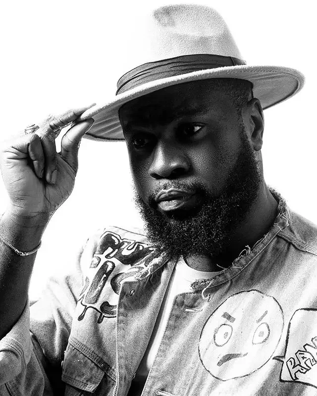 Lasisi Elenu image 4