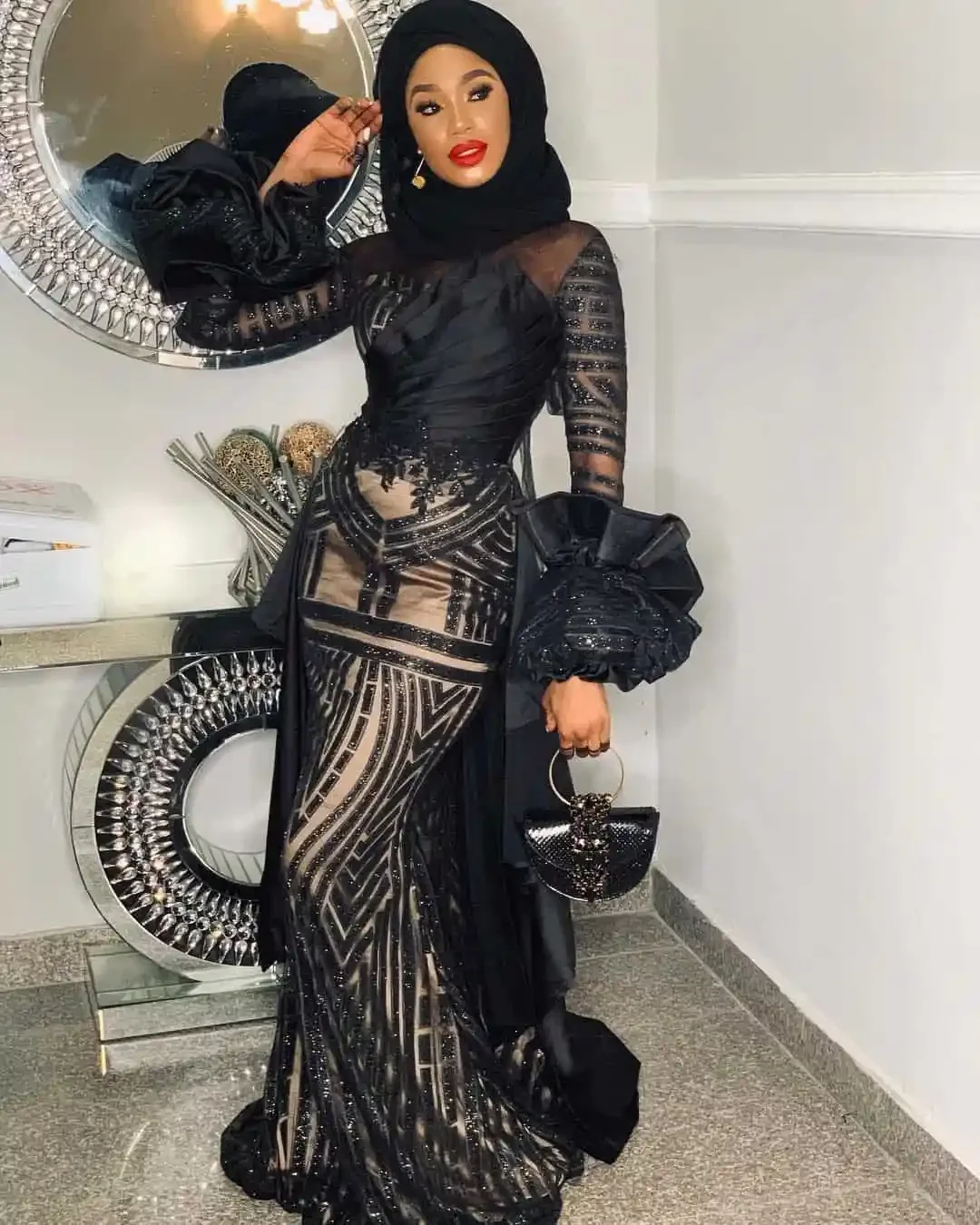 Sharon Ooja image 12