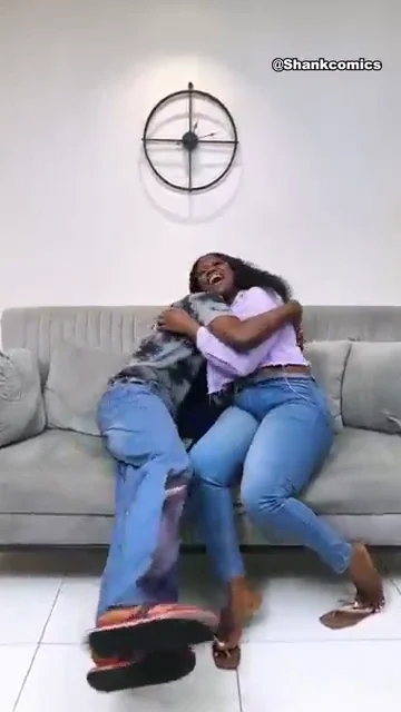 When she has trust issues | Shank comics image 0