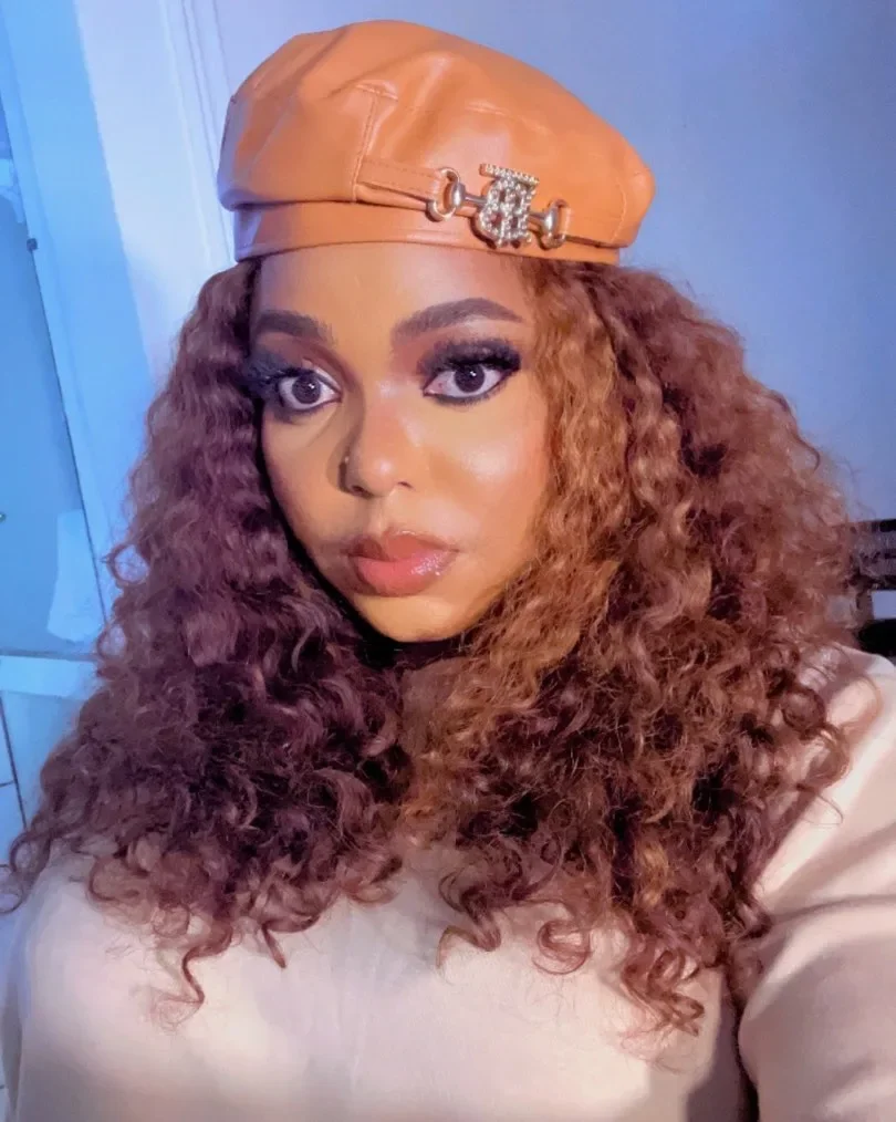 Lola smart dp picture