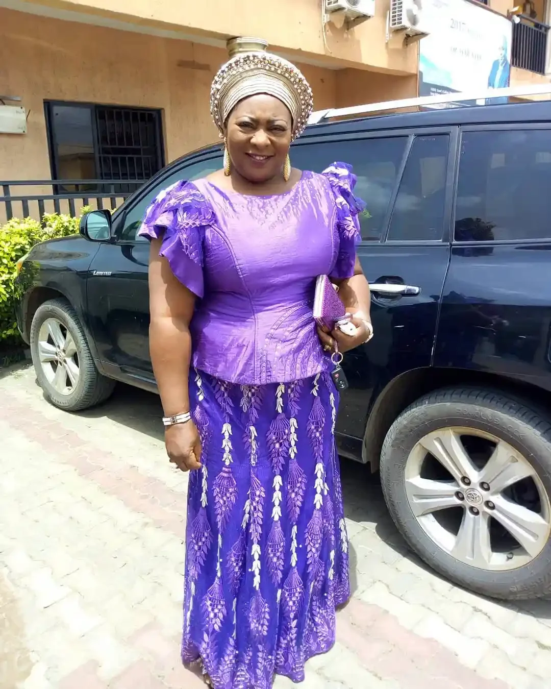 Gloria Anozie Young image 0