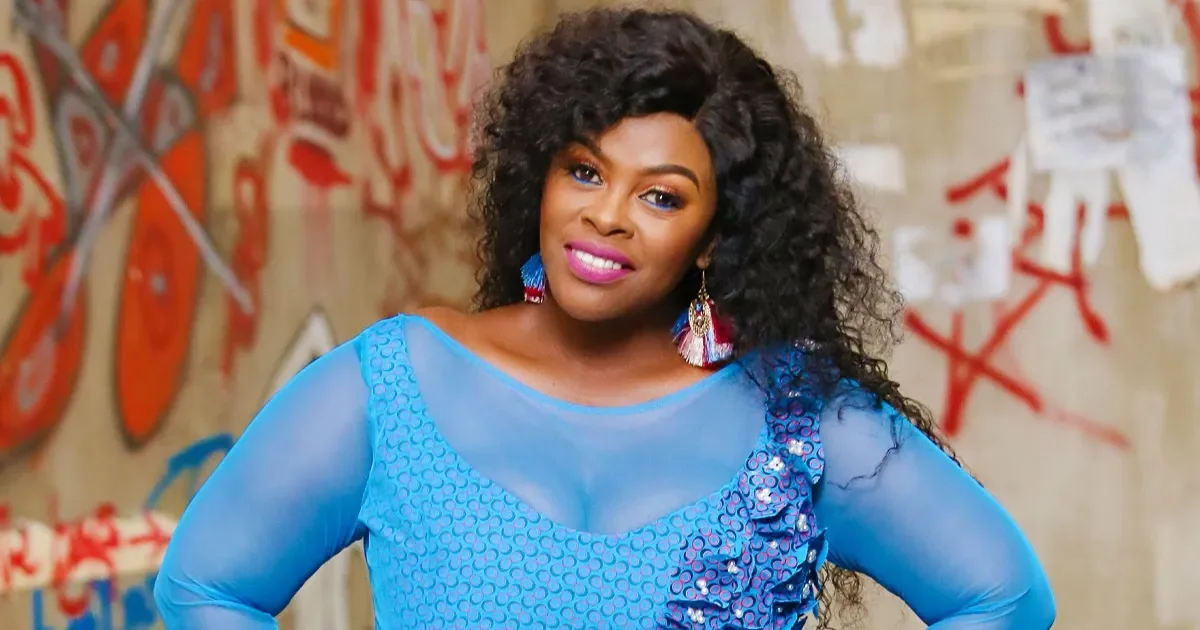 Dawn Thandeka image 1