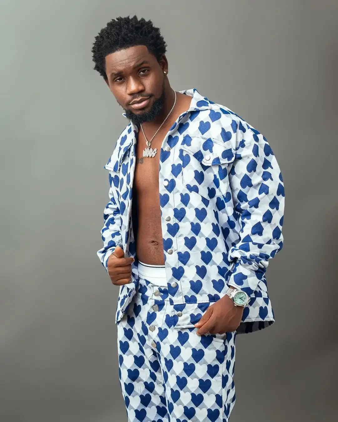 Officer Woos image 3