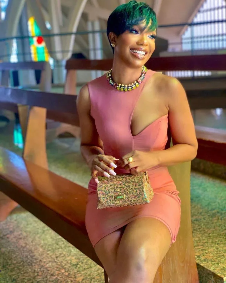 Sharon Ooja image 28