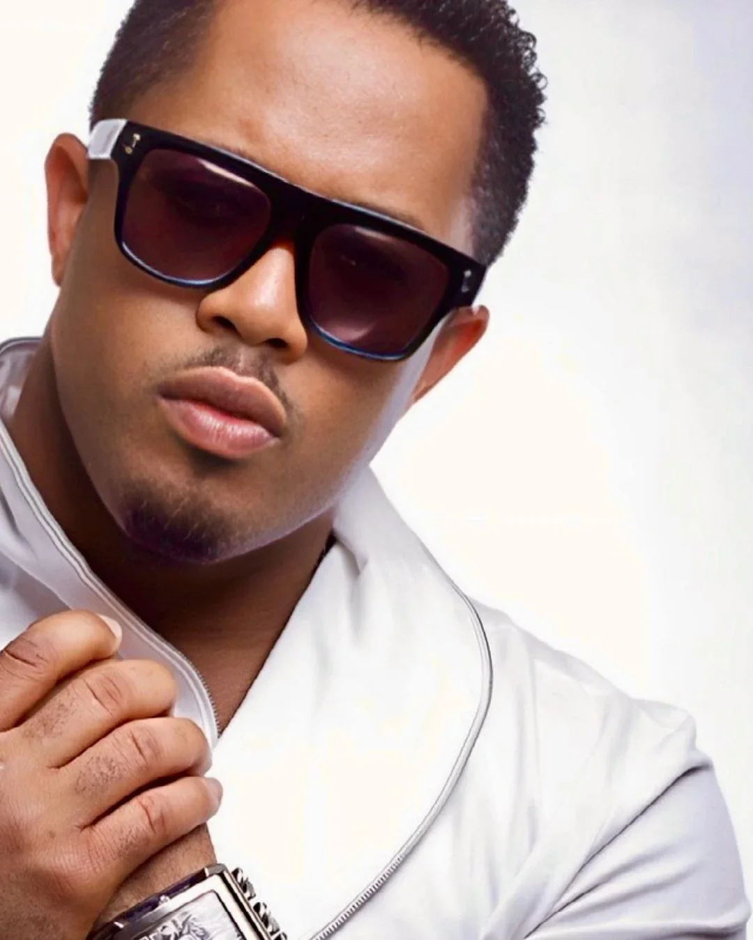 Mike Ezuruonye dp picture