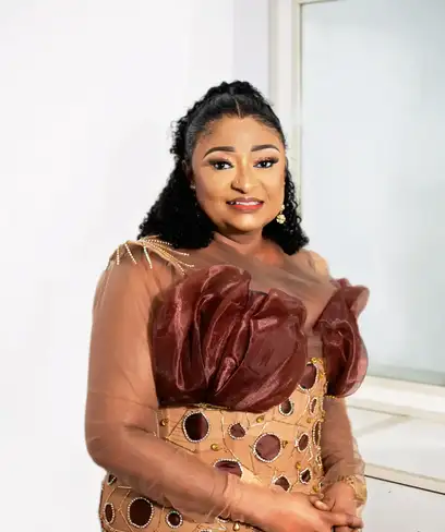 photo by web.facebook.com