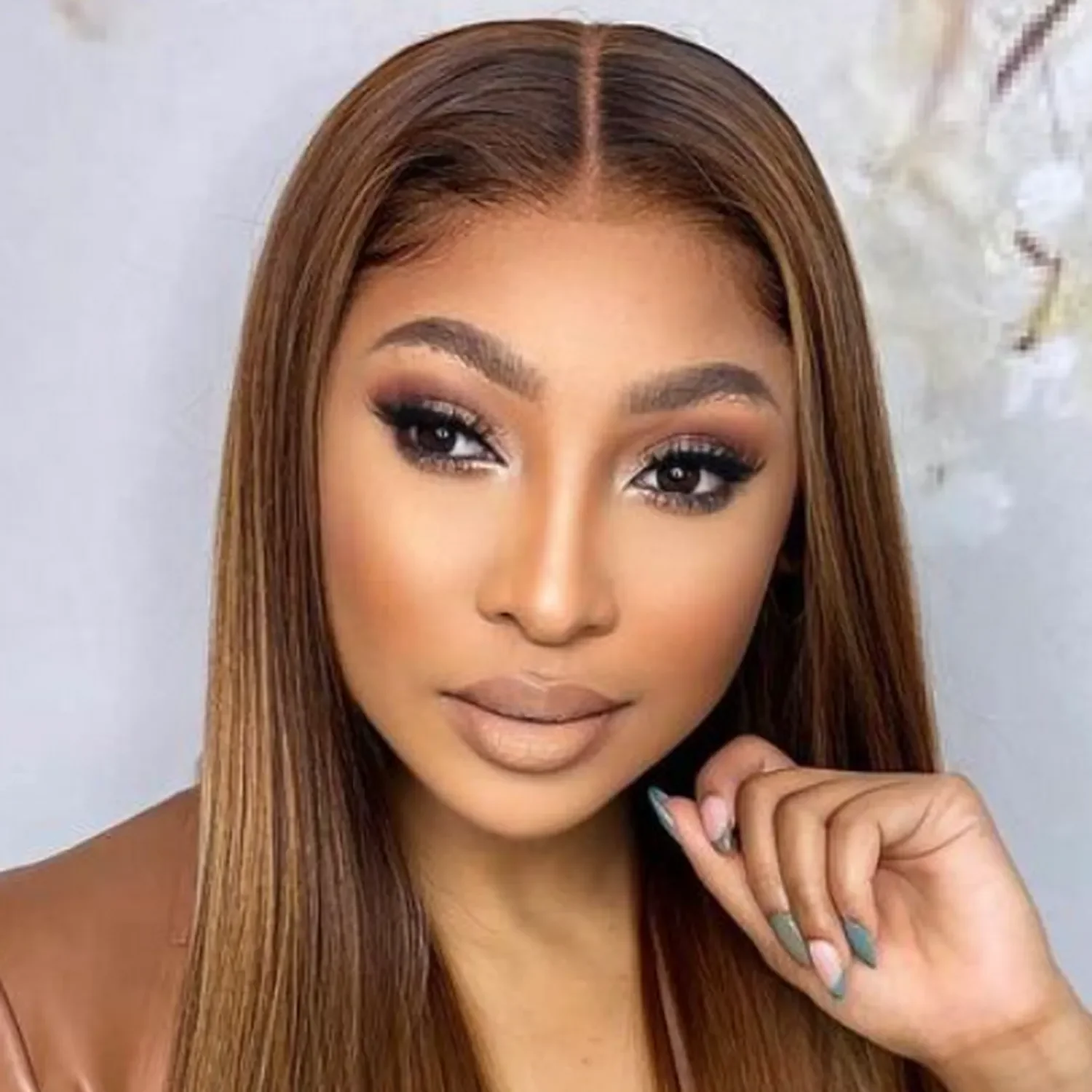 Enhle Mbali Mlotshwa dp picture