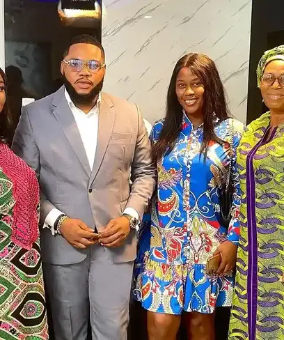 photo by web.facebook.com