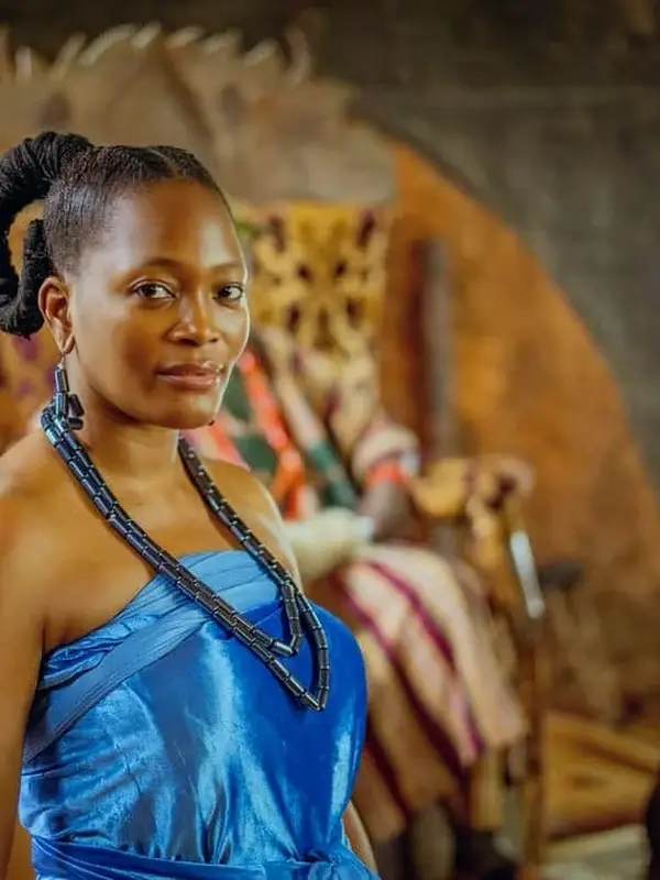 photo by web.facebook.com