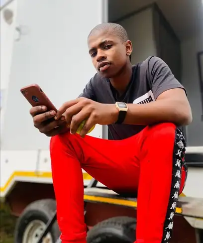 photo by twitter.com