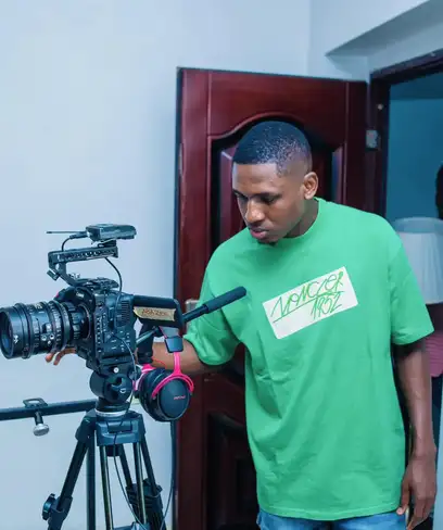 photo by web.facebook.com