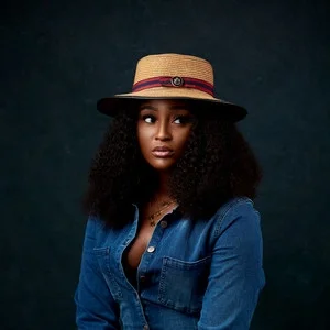 Scarlet Gomez image 2