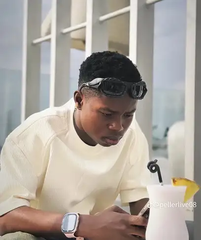 photo by web.facebook.com