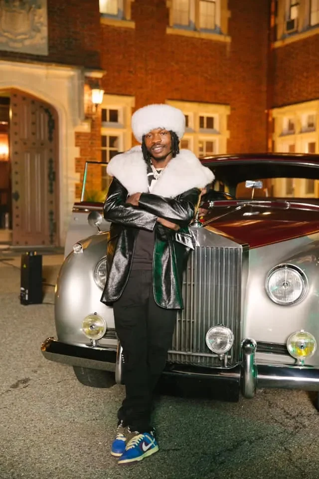 Naira Marley image 1