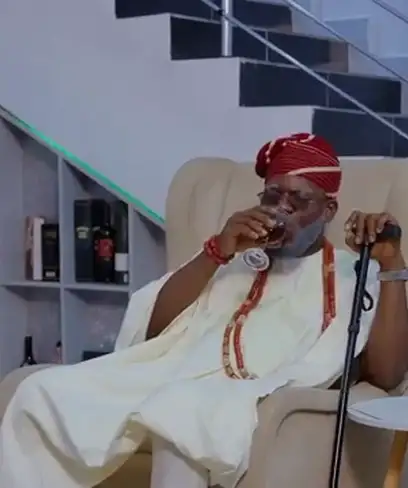 photo by official BRODA SHAGGI