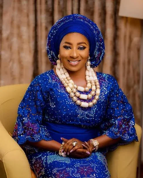 Mide Martins image 3