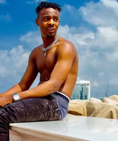 photo by afrikalyrics