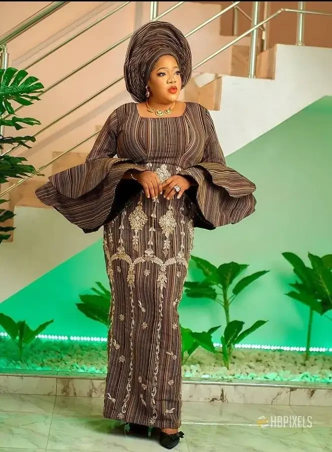 Toyin Abraham Ajeyemi image 5