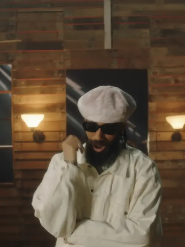 photo by youtube.com