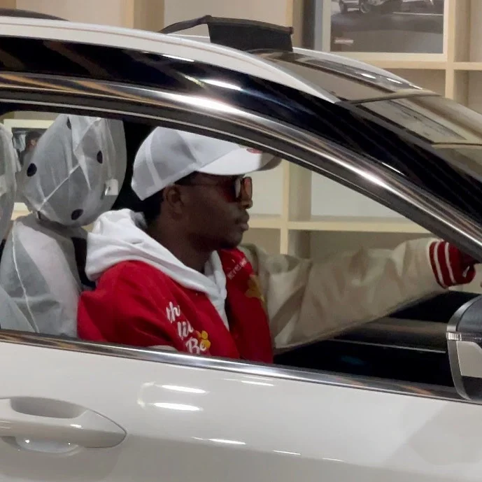 Sydney Talker image 4