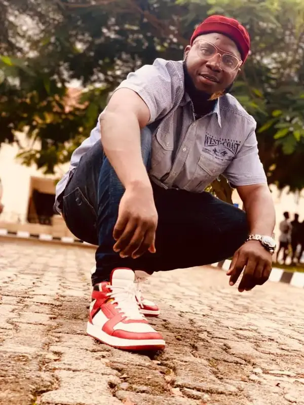 photo by web.facebook.com