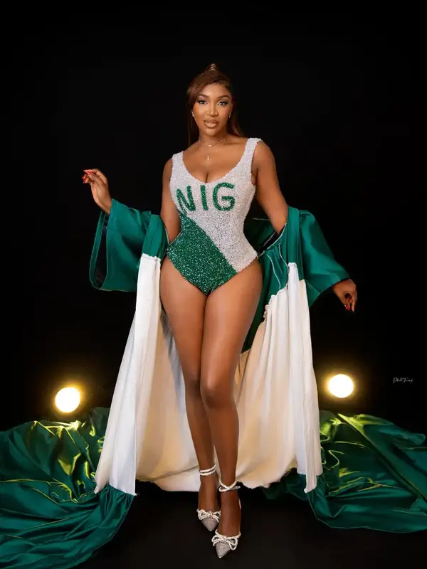 photo by web.facebook.com