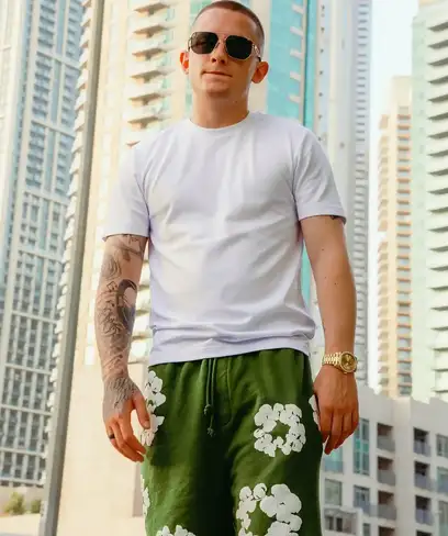 photo by instagram.com