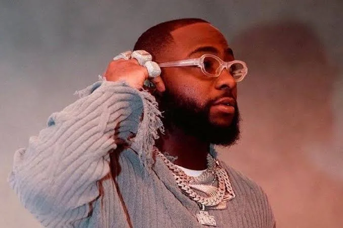 Davido image 12