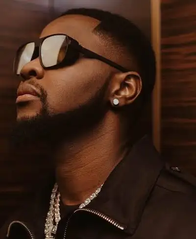 21st CENTURY CHRONICLE