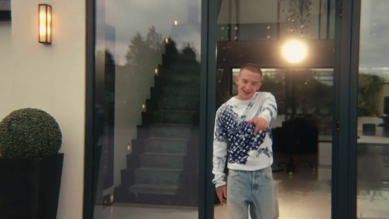 Phyno, Arrdee image 5