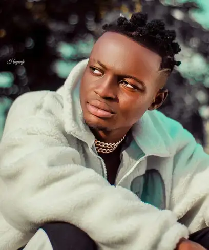 photo by thefamousnaija.com