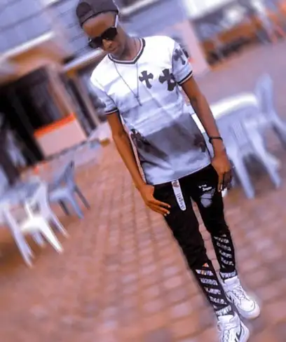 photo by web.facebook.com