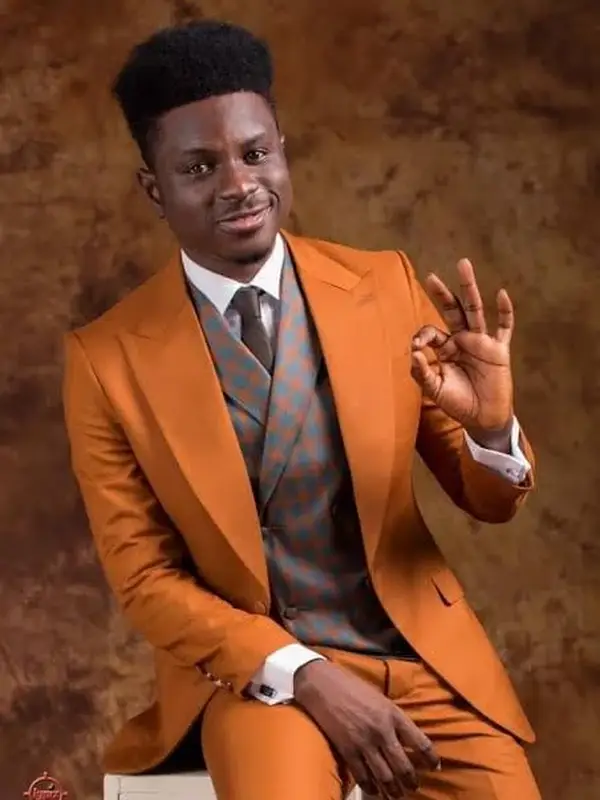 photo by web.facebook.com