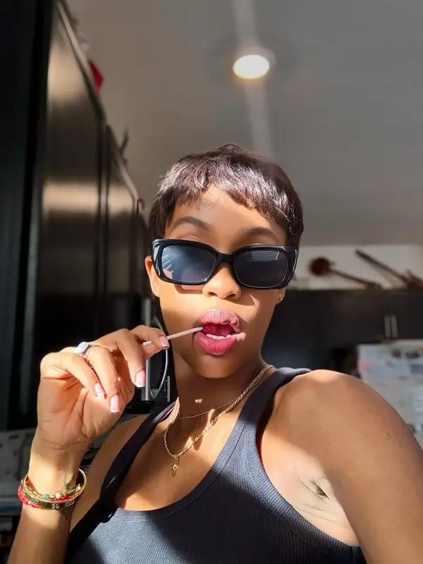 photo by web.facebook.com