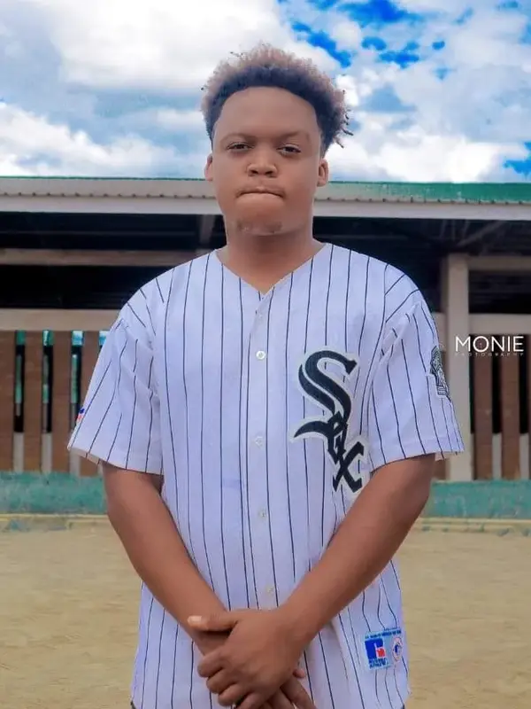 photo by web.facebook.com