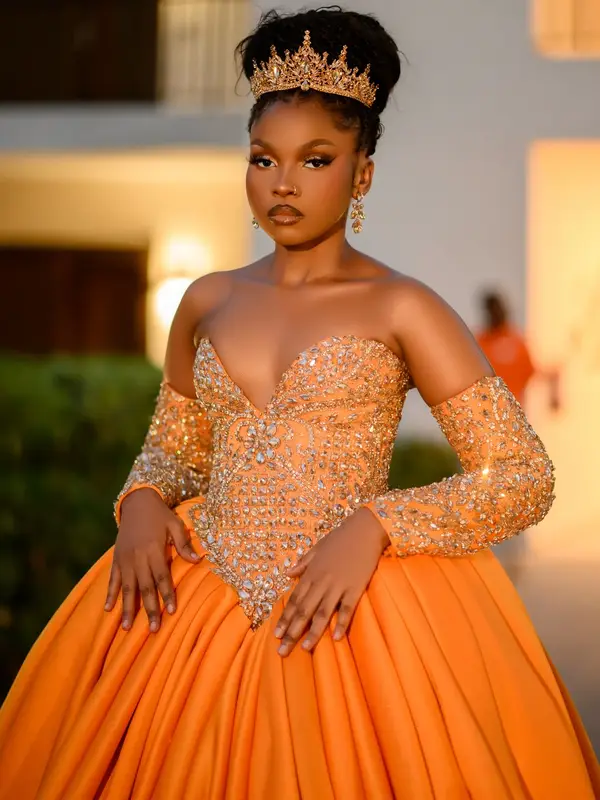 photo by web.facebook.com