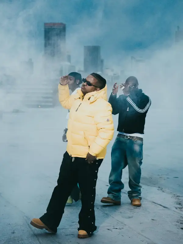 photo by web.facebook.com