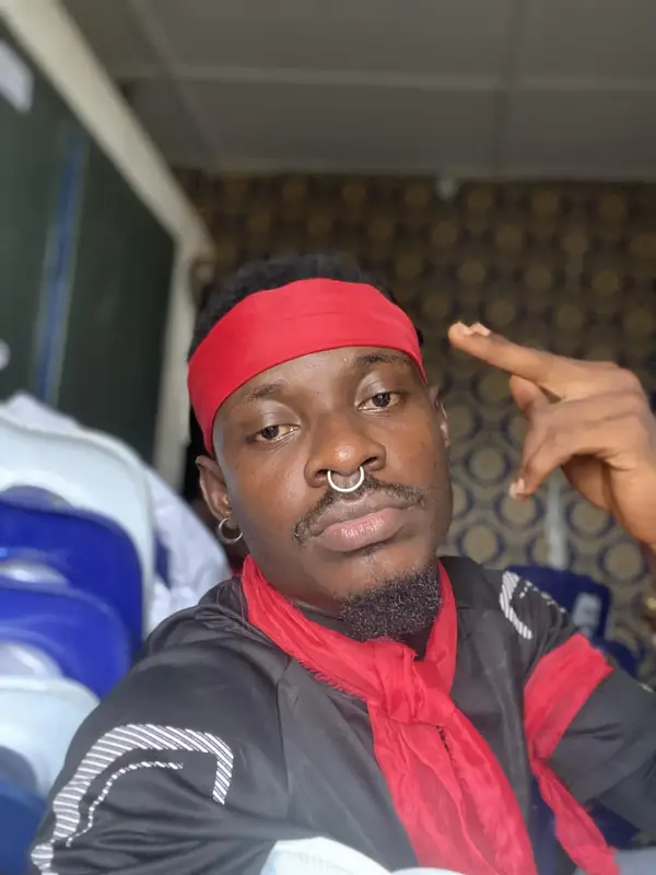 photo by web.facebook.com