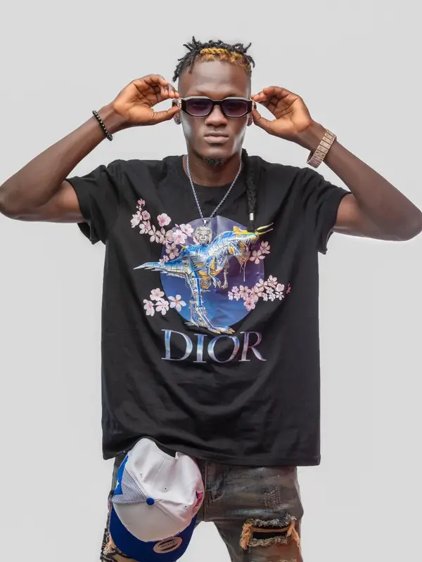 photo by web.facebook.com