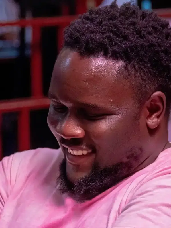 photo by web.facebook.com