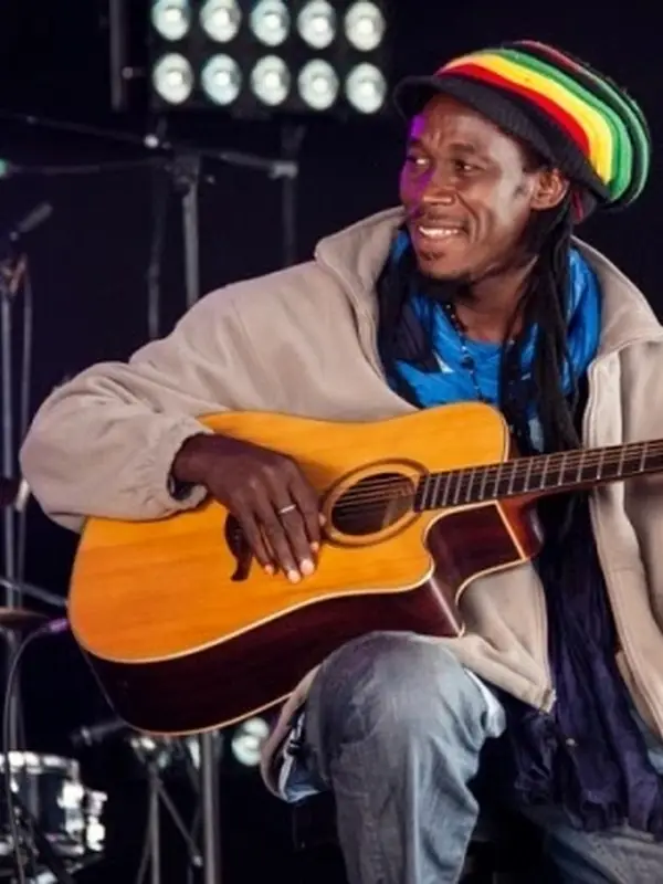 photo by reggaecityfestival.blogspot.com