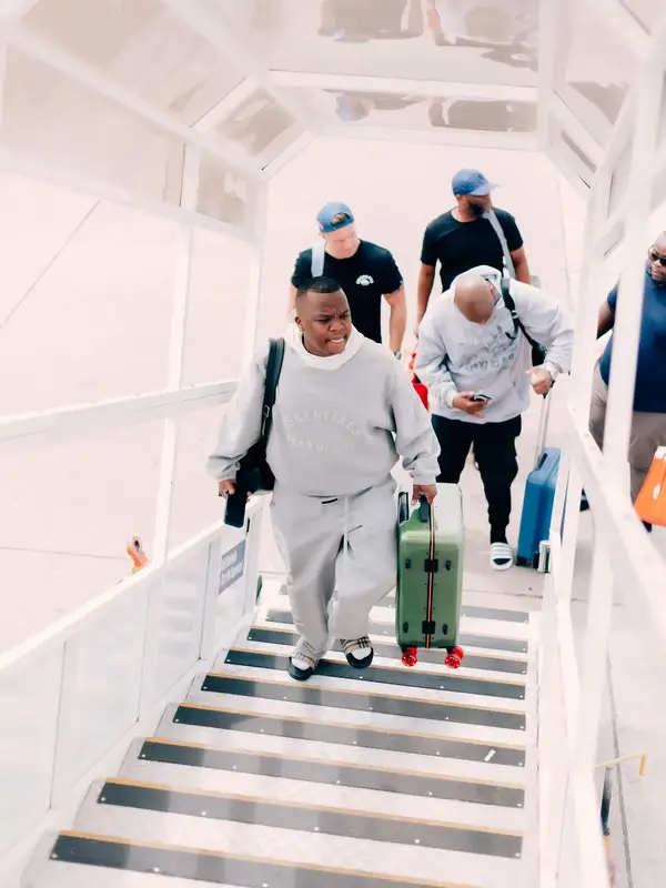 photo by web.facebook.com