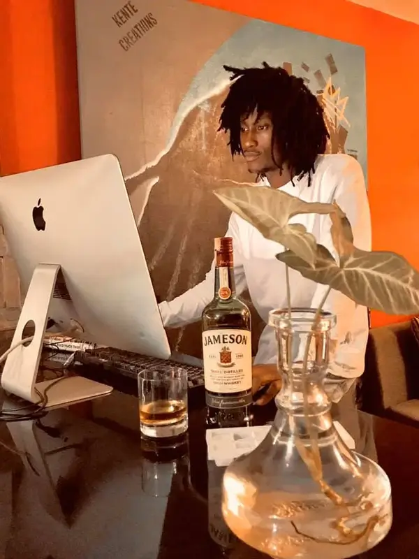 photo by web.facebook.com