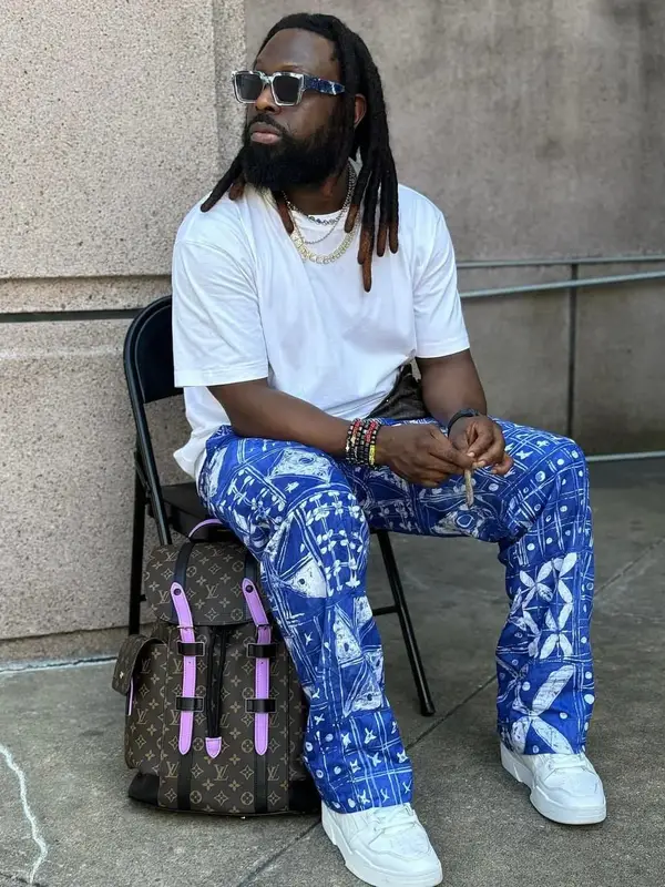 photo by web.facebook.com