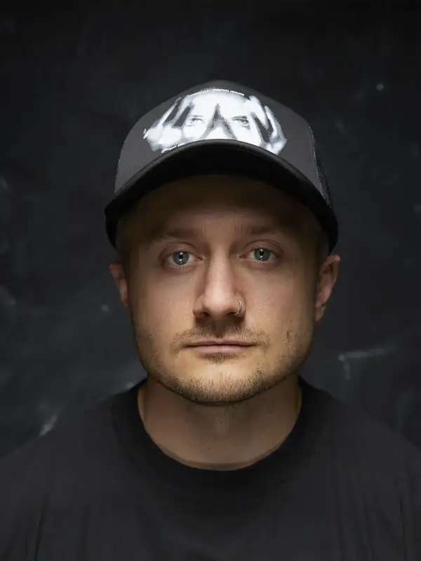 photo by positionmusic.com