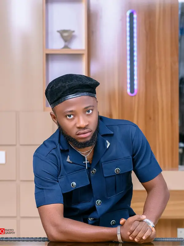 photo by web.facebook.com