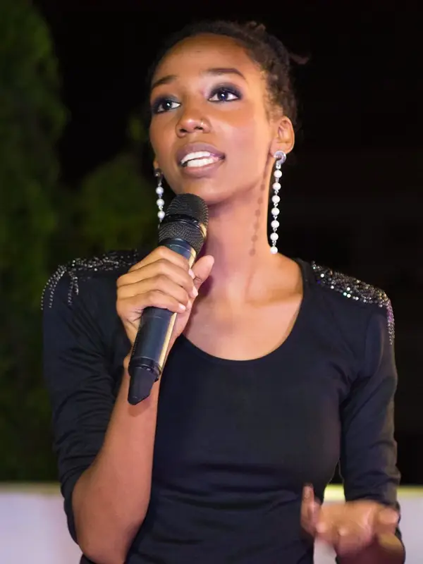 photo by web.facebook.com